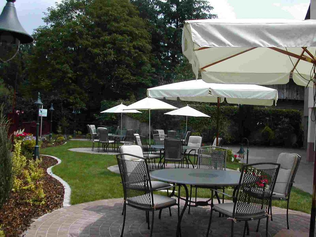 Hotel Restaurant A L'Aigle Wimmenau Esterno foto