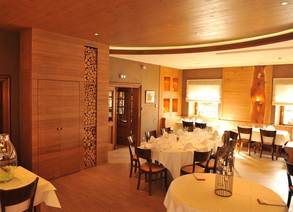 Hotel Restaurant A L'Aigle Wimmenau Esterno foto